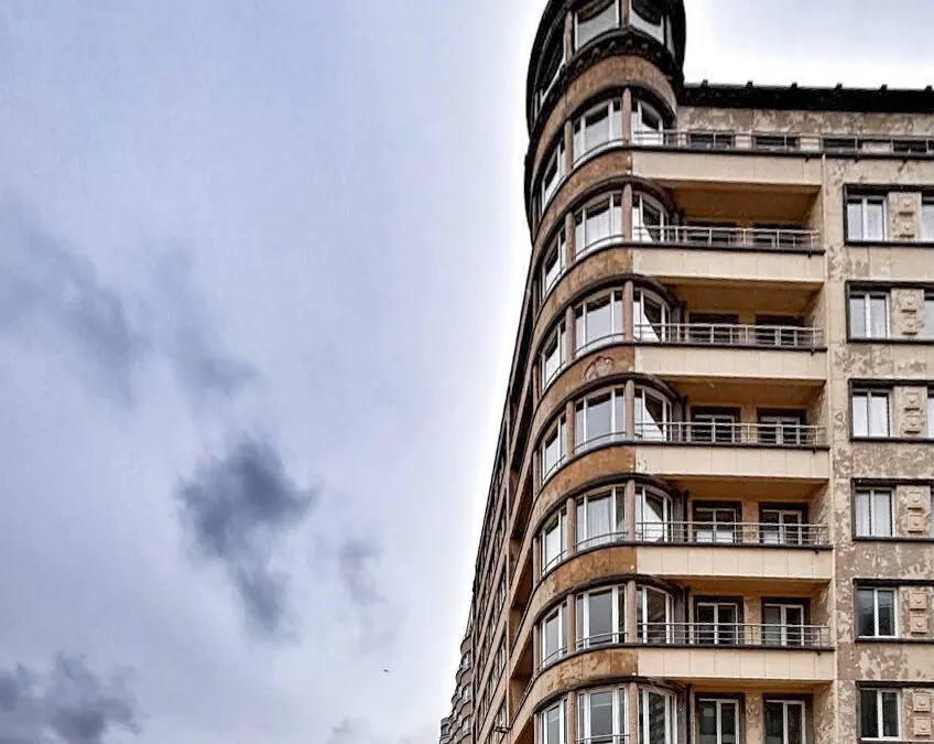 Cuisine et aménagements sur mesure face à la mer à Oostende